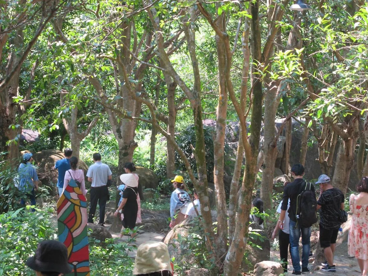 Hoang Lan Villa - Suoi Luong - Hai Van Park Da Nang